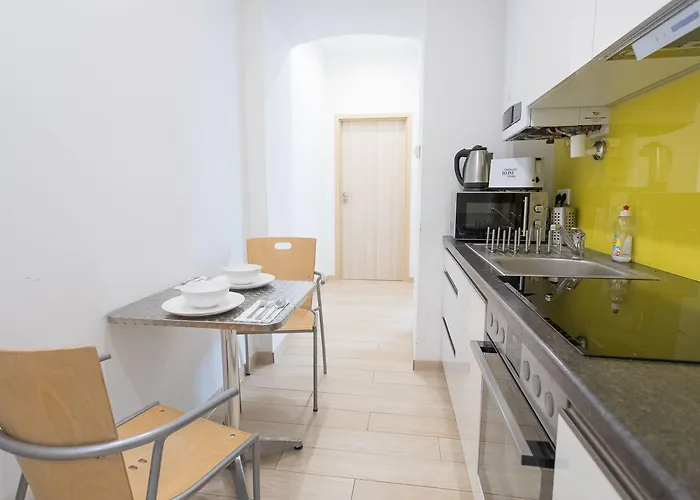 דירה House In