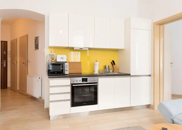 House In * וינה