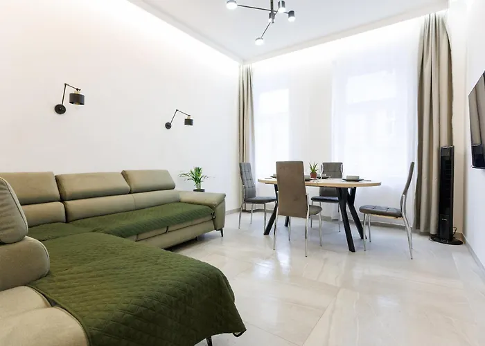 House In דירה *
